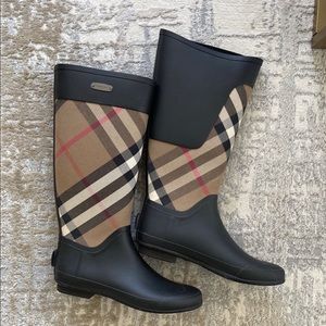 Burberry rain boots